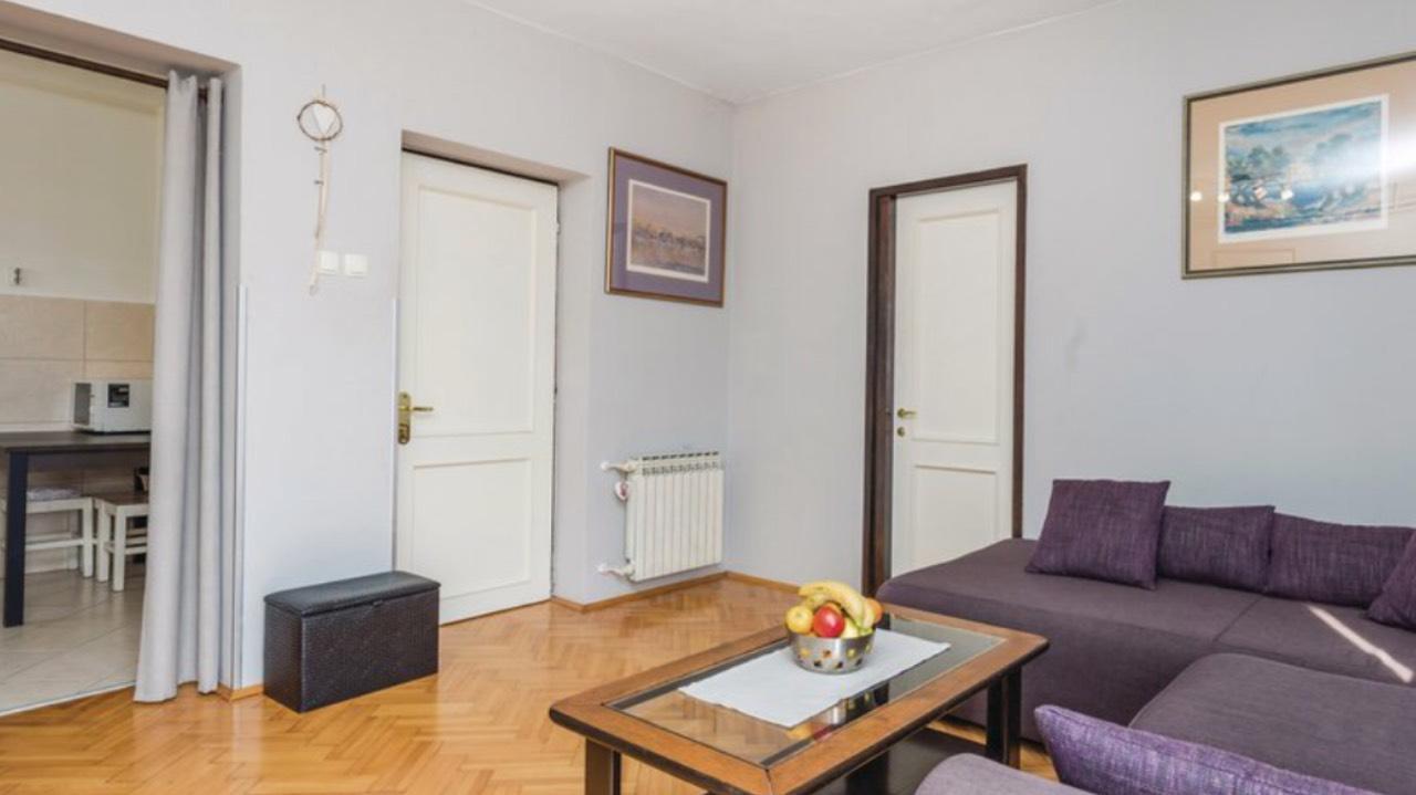Gina Apartmán *